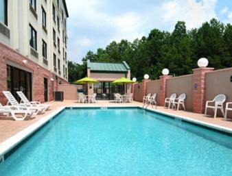 Tuscaloosa Hotel | Pet-Friendly Comfort at Wingate by Wyndham Tuscaloosa