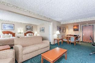 Norma Hotel | Cozy Wingate by Wyndham Vineland with Oceanfront Views