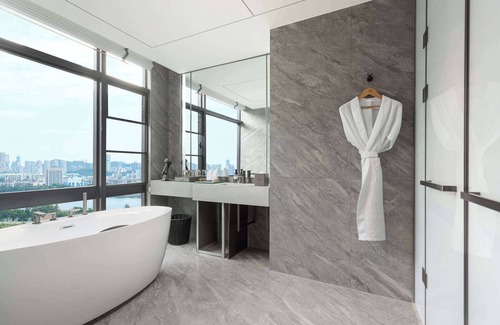 Zhuhai Hotel | Wingate By Wyndham Zhuhai Gongbei Port
