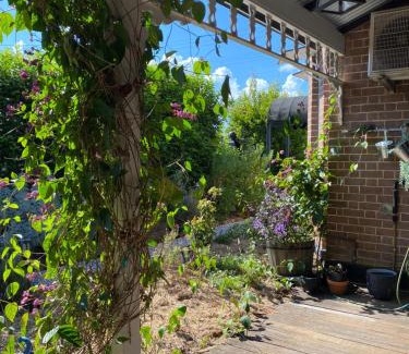 Wingham House | Welcoming Wingham House: Pet & Child-Friendly Retreat