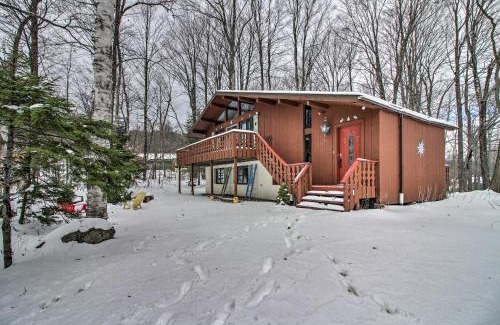 Stratton Mountain House | Cozy Winhall Home with Sauna Near Stratton Mountain