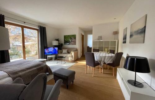 Kitzbuehel Apartment | Winklern Lodge: Family-Friendly Retreat with Perfect Ratings