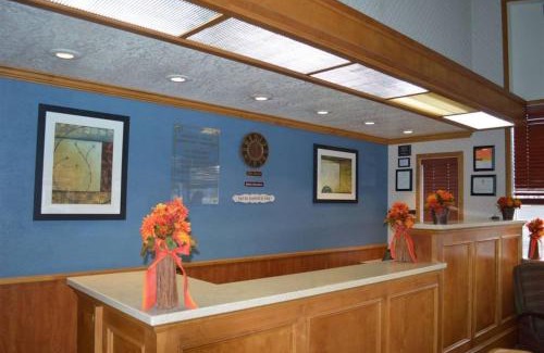 Winnemucca Hotel | Pet-Friendly Oasis at Winnemucca Holiday Motel