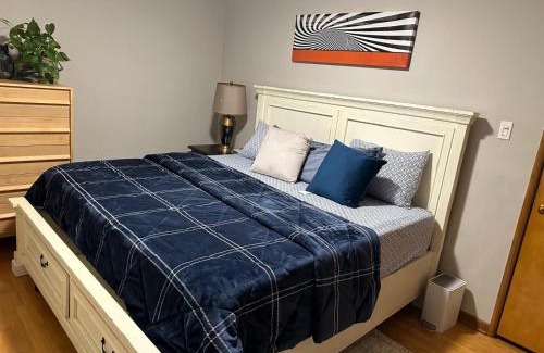 East Kildonan Apartment | Winnipeg 4 bedrooms cozy home