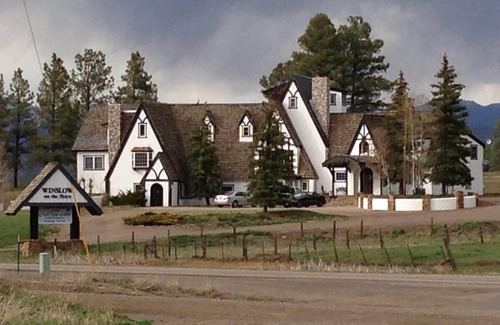 Pagosa Springs House | Discover Winslow on the Shire: Family-Friendly Retreat