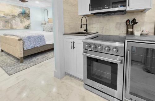 Rosemary Beach Villa | Family-Friendly Retreat at Winston Villa in Rosemary Flat