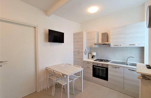 Mergozzo Apartment | Cozy Winter Apartment in Mergozzo - Pet Friendly & Family Ready