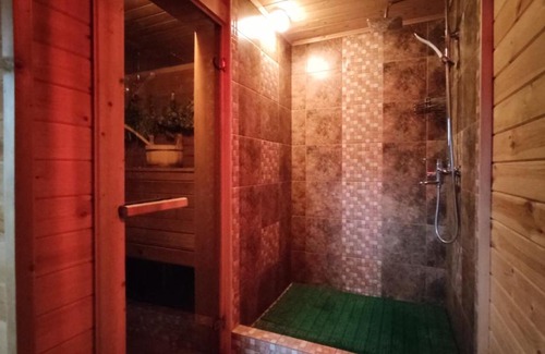 Pereslavl-Zalesskiy House | Guest Rated: Winter Country House and SPA with Hot Tub