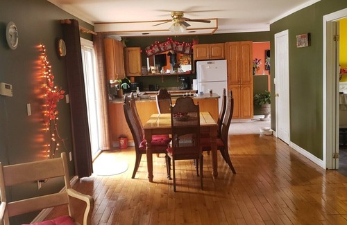 Algoma District House | WINTER DISCOUNT ICE FISHING RIGHT OUT FRONT FOR TROUT 3 bedrooms 4 beds