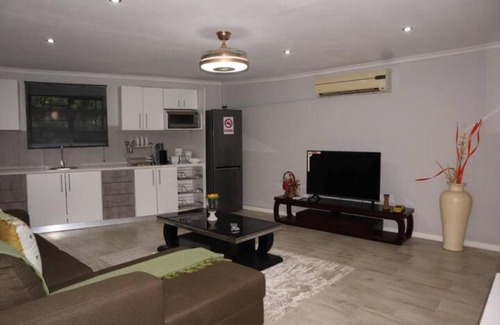 Berea Apartment | Inviting Winter Hill Home with Ocean View & Pool Access