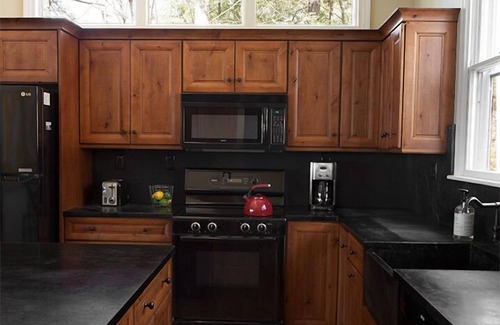 Kattskill Bay House | Ideal Winter Retreat on Lake George with 4 Bedrooms
