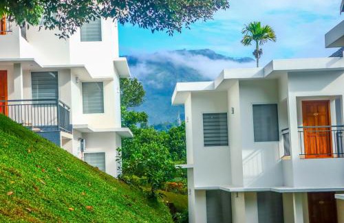 Thodakayam Hotel | Winter Note Resorts: Oceanfront Retreat with Pool Access