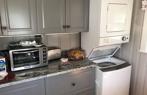 Humarock Cottage | Ideal Winter Rental with Pool and Pet-Friendly Amenities