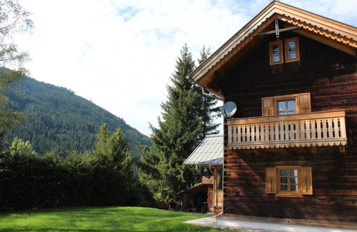 Untertauern Apartment | Discover Nature's Joy: Family-Friendly Hotel with Spa & Pool