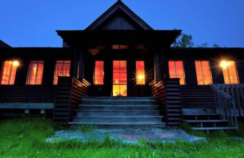 Orr Cabin | Unforgettable Winter Wonderland Memories Await You