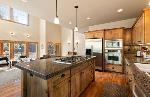 RiverWild House | Guest Rated 10/10: Winter Wren 2 at River Wild Resort