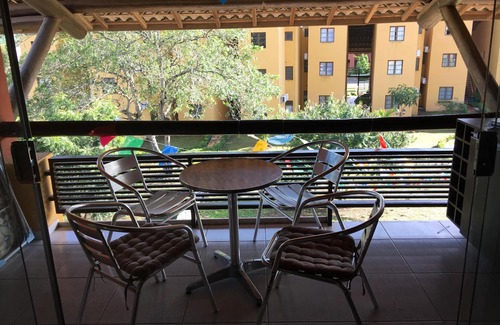 Novo Gravata Apartment | Winterville Lindo Flat: Family-Friendly Retreat with Pool