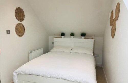 Enniskerry Apartment | Active Retreat at Winton Grove – Perfect for Tennis Lovers