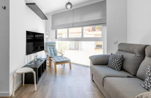 Rincon de la Victoria Apartment | Wintowinrentals Beachside Apartment for Family Getaways
