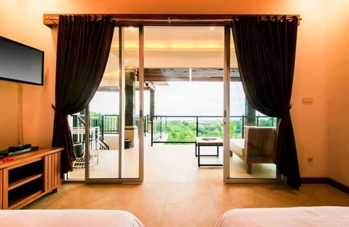 Kayu Putih Villa | Pet-Friendly Retreat at Winy-villa Lovina for Families