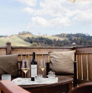 Fotschach Cabin | Exceptional Winzer Appartements Kogler - Family Friendly Retreat