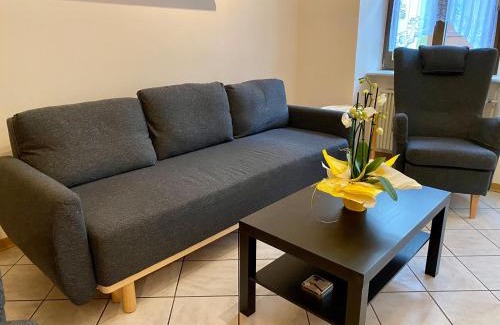 Erden House | Family-Friendly Winzerhaus im Oberdorf: Cozy Rooms Await