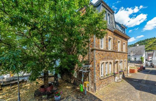 Neef Apartment | Family-Friendly Retreat at Winzerhaus Schenk