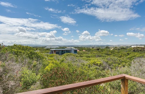 St. Andrews Beach House | Experience Wirramirra on the Ocean with Breathtaking Views