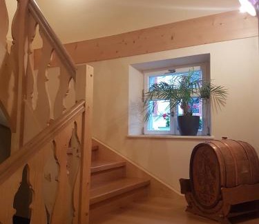 Markt Nordheim Hotel | Discover Wirtshaus am Markt: Family-Friendly Getaway