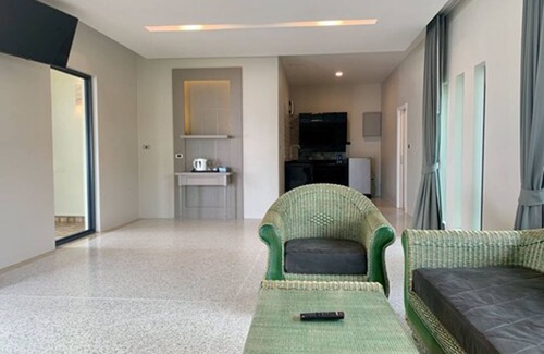 Khanom Hotel | Discover Wis Beach Khanom: Family-Friendly Getaway & Spa