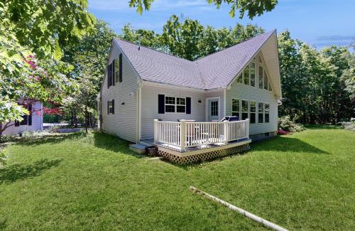 Wiscasset House | Discover Family-Friendly Comfort at Wiscasset Woodlands