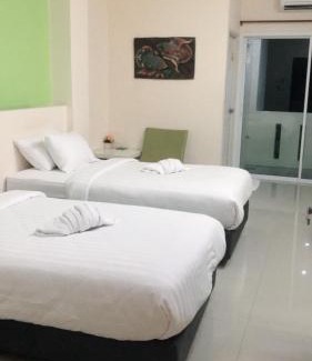 Samut Songkhram Hotel | Family-Friendly Stay at Wisdom Hotel with Great Reviews