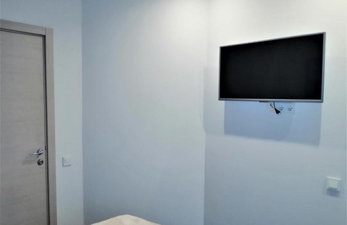 Yaroslavl Historic City Centre Hotel | Budget-Friendly Stay at Wise Owl Hotel - Rated 9/10