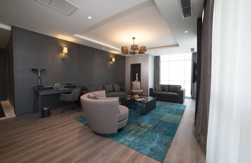 Bayrampasa Hotel | Inviting Wish More Hotel Istanbul: Pool, Spa & Family Fun