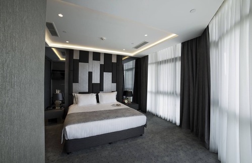 Bayrampasa Hotel | Inviting Wish More Hotel Istanbul: Pool, Spa & Family Fun