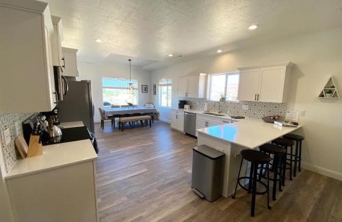 Kanab House | Wish You Were Here Kanab Vacation Home Sleeps 8