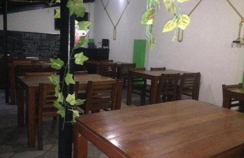 Jakarta Utara House | Budget-Friendly Family Stay at Wisma Gading Indah 1