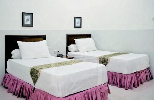 Cipanas Villa | Wisma Halim Villas & Conference: Family-Friendly Retreat
