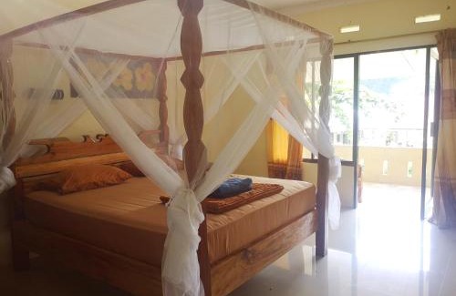 Bukit Lawang House | Budget-Friendly Retreat at Wisma Leuser Sibayak