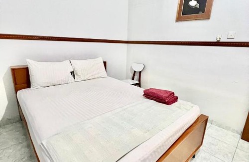 Padang Hotel | Discover Wisma Mutiara: Family-Friendly & Accessible Stays