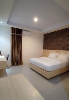 Central Sulawesi House | Wisma teluk bayur sidapore Tb