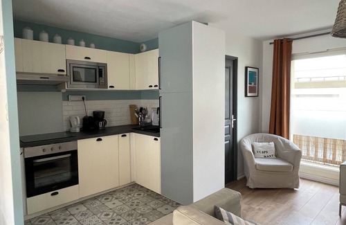 Wissant House | Wissant Beachfront Retreat with Ocean View & Spa Amenities