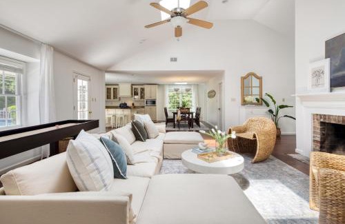Heritage Woods House | Wisteria by AvantStay: Bright Home with Pool & Patio Oasis