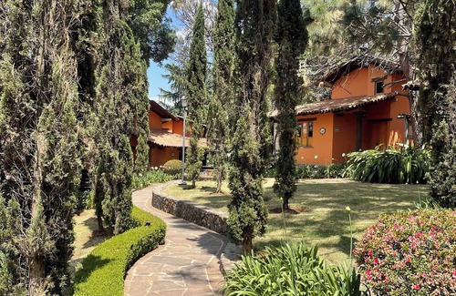 Mazamitla Cabin | Indulge in Wisteria Cabaña with Gorgeous Gardens & Spa