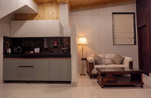 Mussoorie Villa | Wisteria Chalet