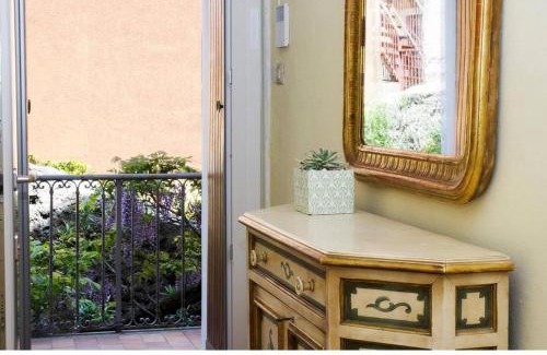 Brunate Apartment | Welcoming Wisteria House: Pet-Friendly Family Retreat