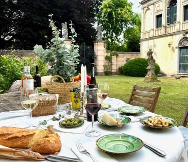 Sant'Agostino Villa | Discover Wisteria Lodge by Veneto Villa - Child-Friendly Retreat