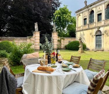 Sant'Agostino Villa | Discover Wisteria Lodge by Veneto Villa - Child-Friendly Retreat