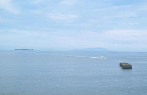 Atami Hotel | Relax at Wisterian Life Club Atami with Pool and Hot Tub