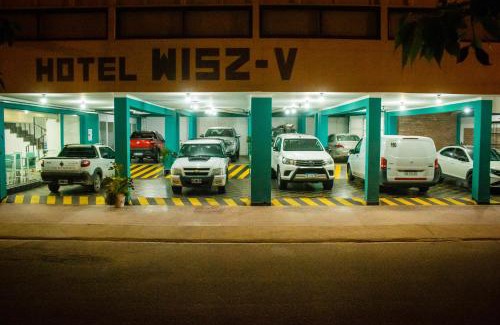 Belen Hotel | Discover WISZ-V: Family-Friendly Stay with Breakfast Included